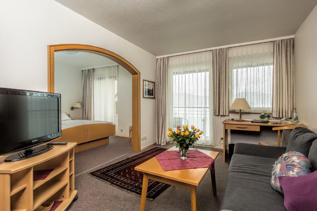 Hotel Pension Café Hasler Bodman-Ludwigshafen Eksteriør billede