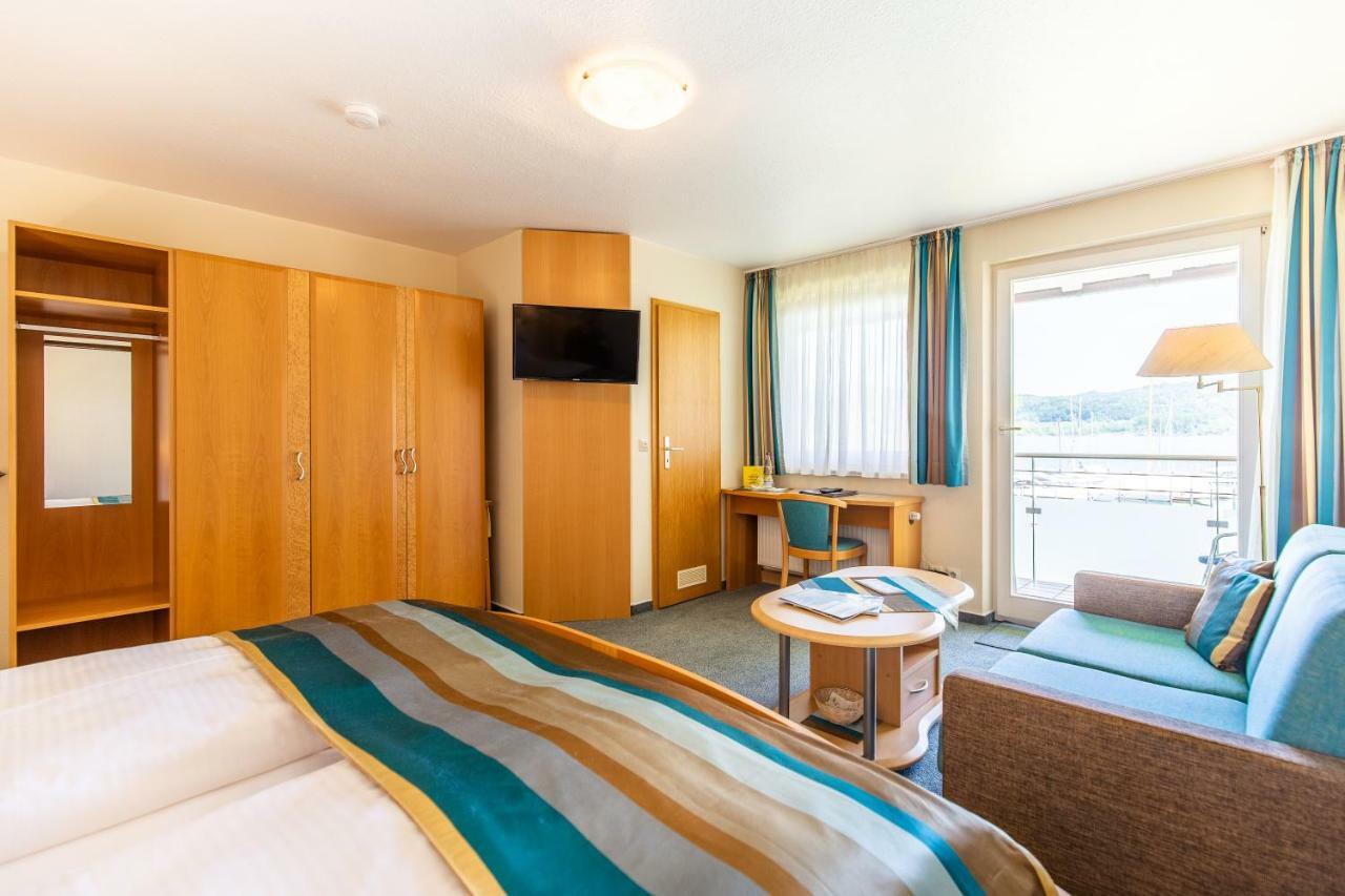 Hotel Pension Café Hasler Bodman-Ludwigshafen Eksteriør billede